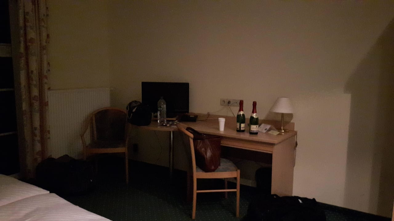 Schreibtisch Gasthof und Pension Zum Löwen