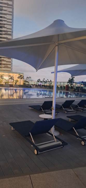 Pool Cinnamon Life at City of Dreams