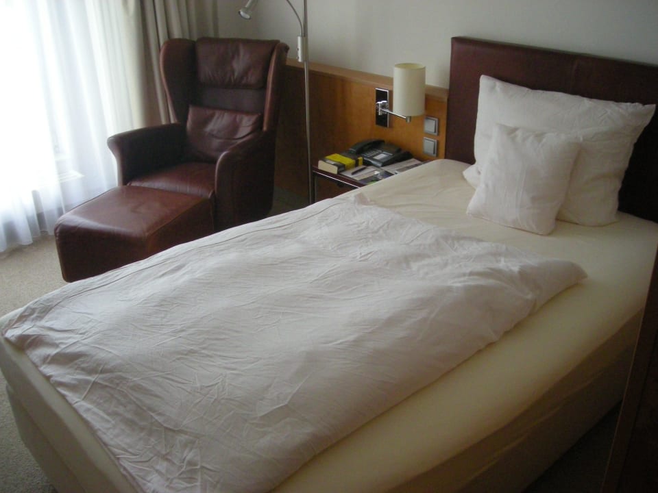 Bett Lindner Düsseldorf Airport, part of JdV by Hyatt