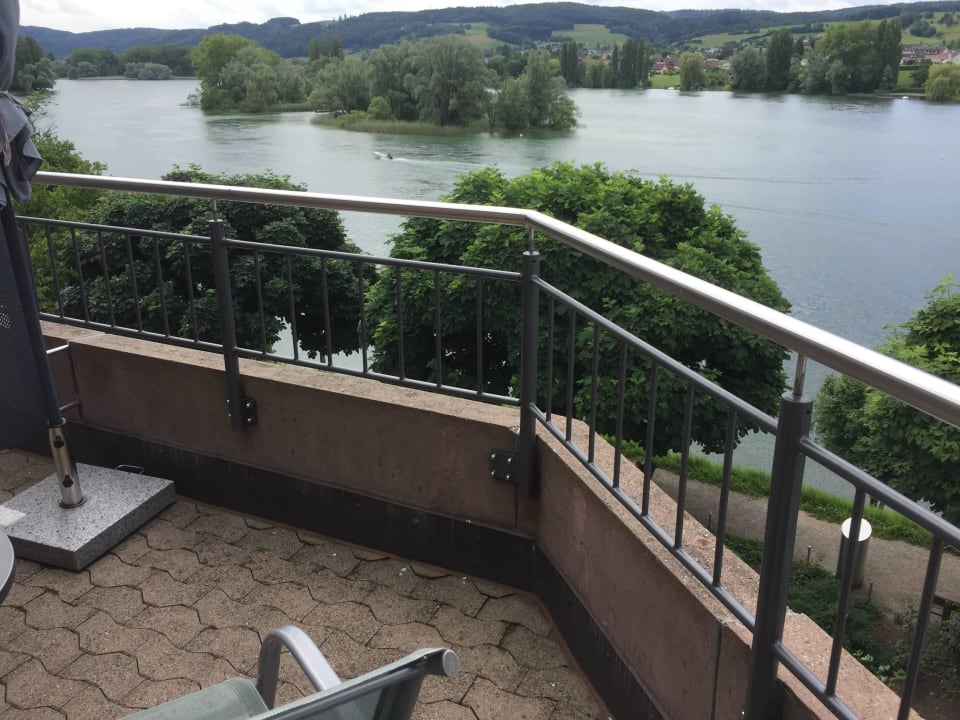 Balkon mit Aussicht der Suite Hotel Chlosterhof