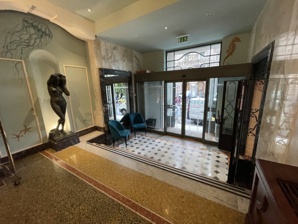 Lobby Hotel Continental Genova
