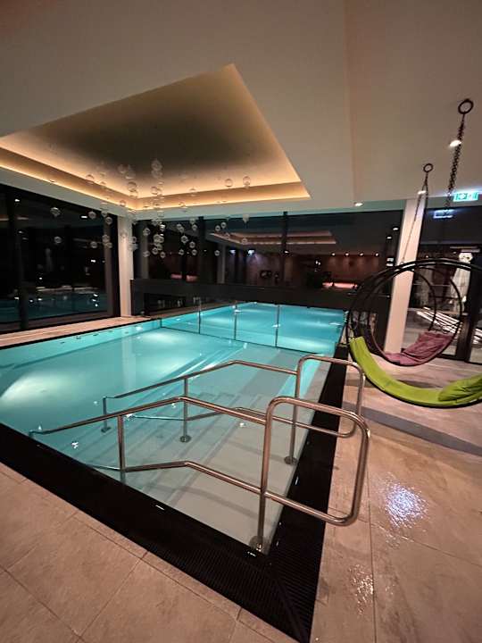Pool Hotel Edita