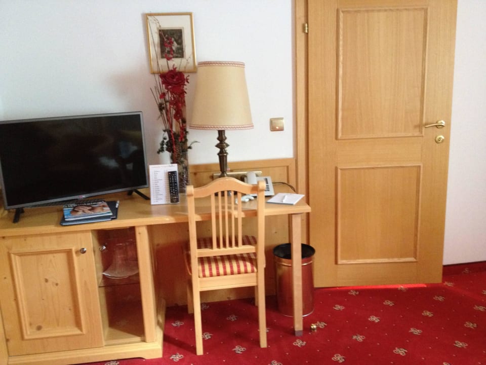 TV im Wohnbereich Hotel Tannbergerhof