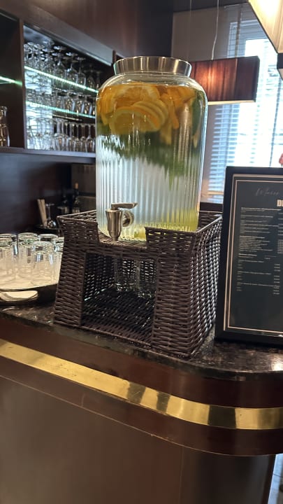 Lobby Hotel Metropol by Maier Privathotels