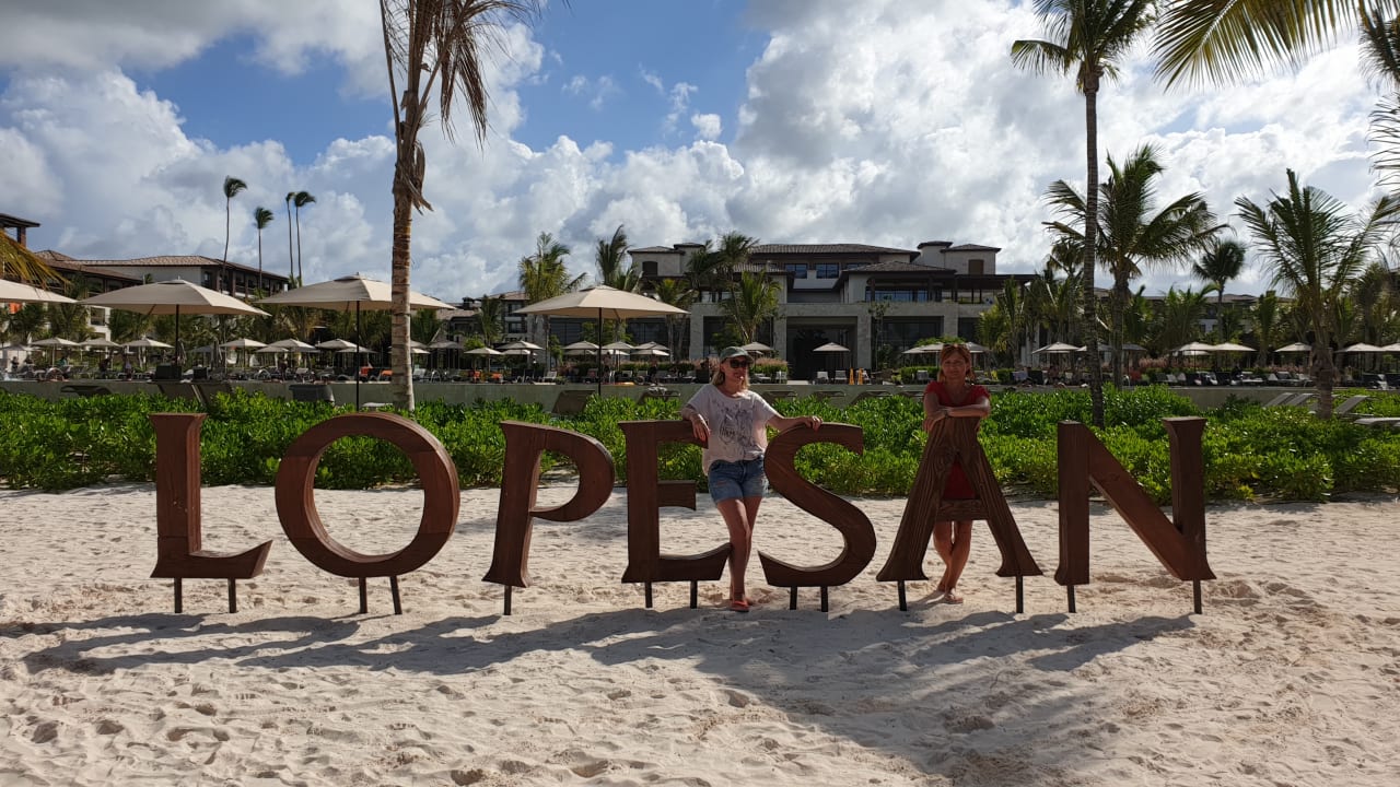 Außenansicht Lopesan Costa Bávaro Resort, Spa & Casino