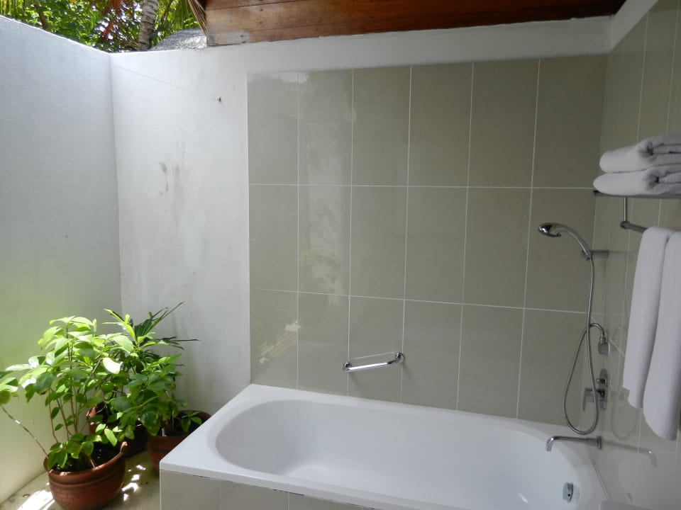 Badewanne NH Collection Maldives Reethi Resort