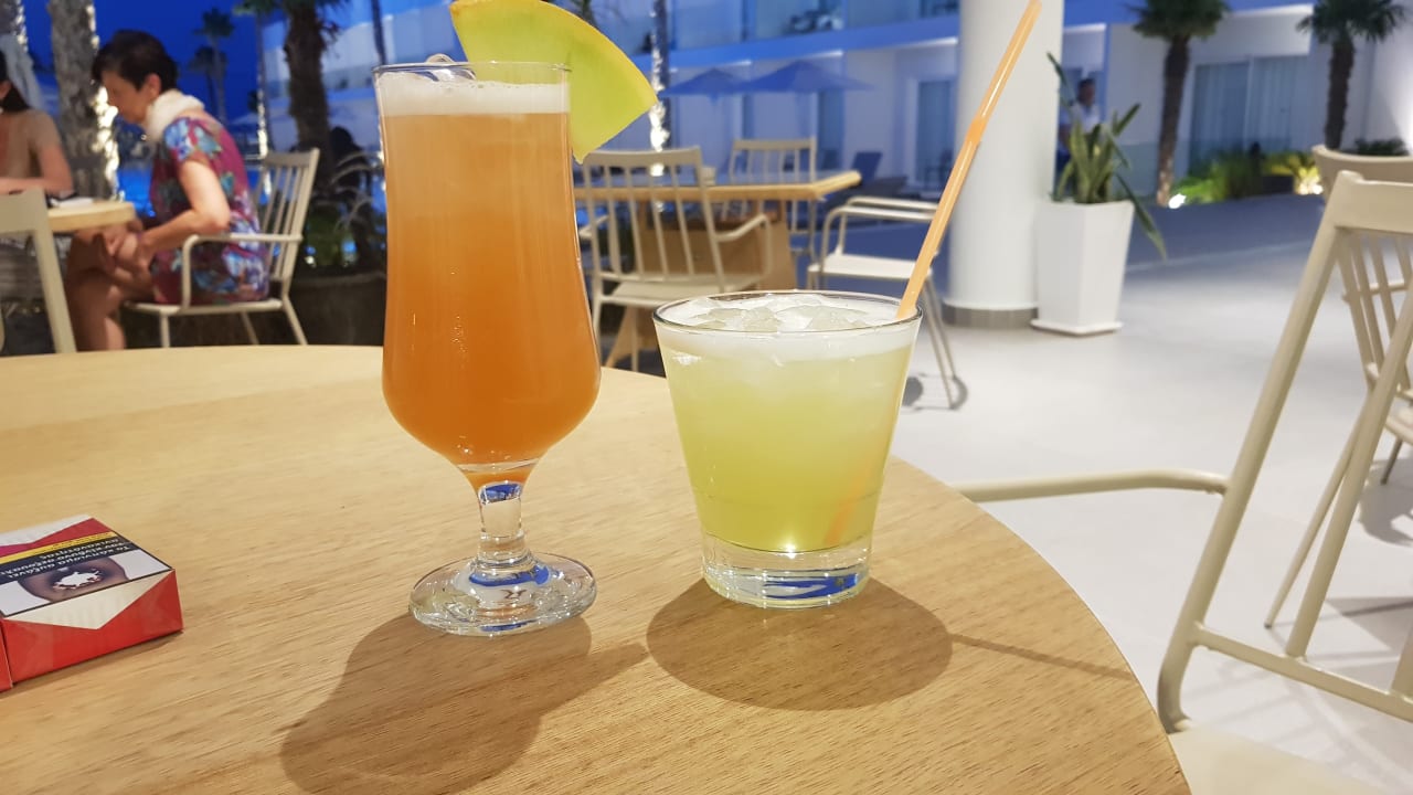 Gastro White Dreams Resort & Anex