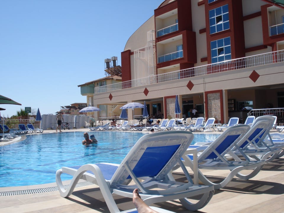 Poolbereich Side West Park Hotel