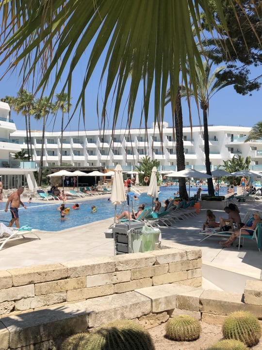 Außenansicht Iberostar Waves Playa de Muro