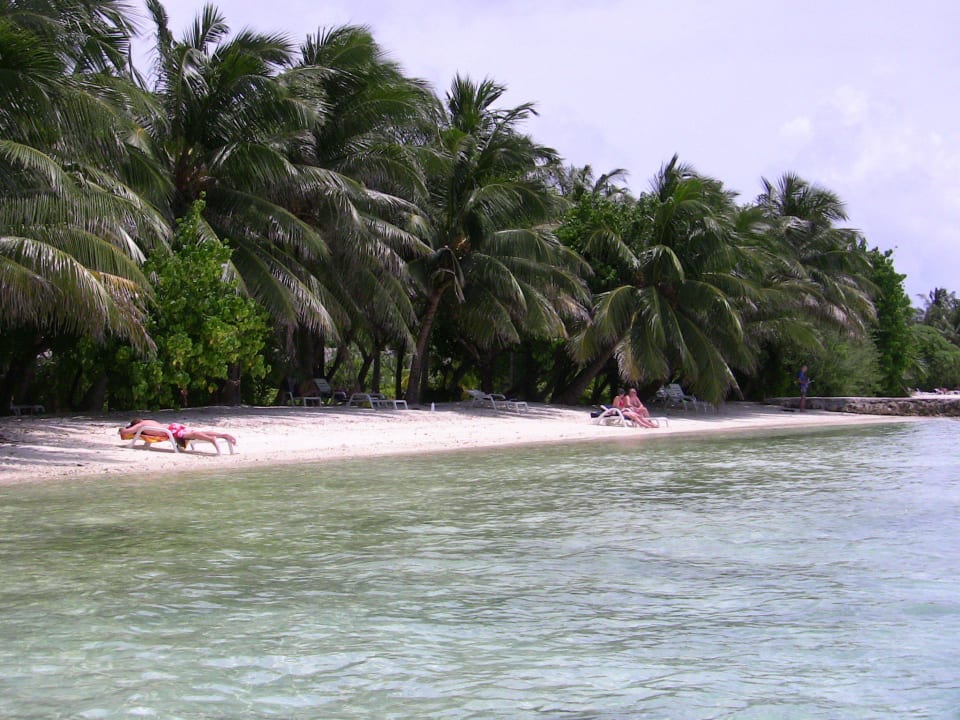 Unsere Strand weiter rechts Adaaran Select Hudhuran Fushi - Premium All Inclusive