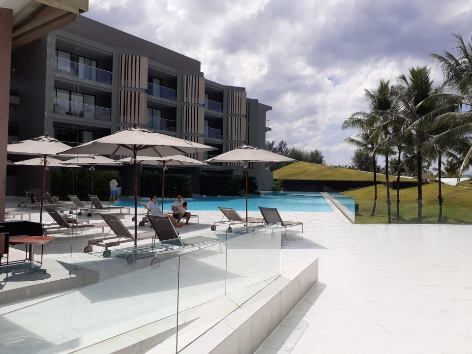 Pool La Vela Khao Lak