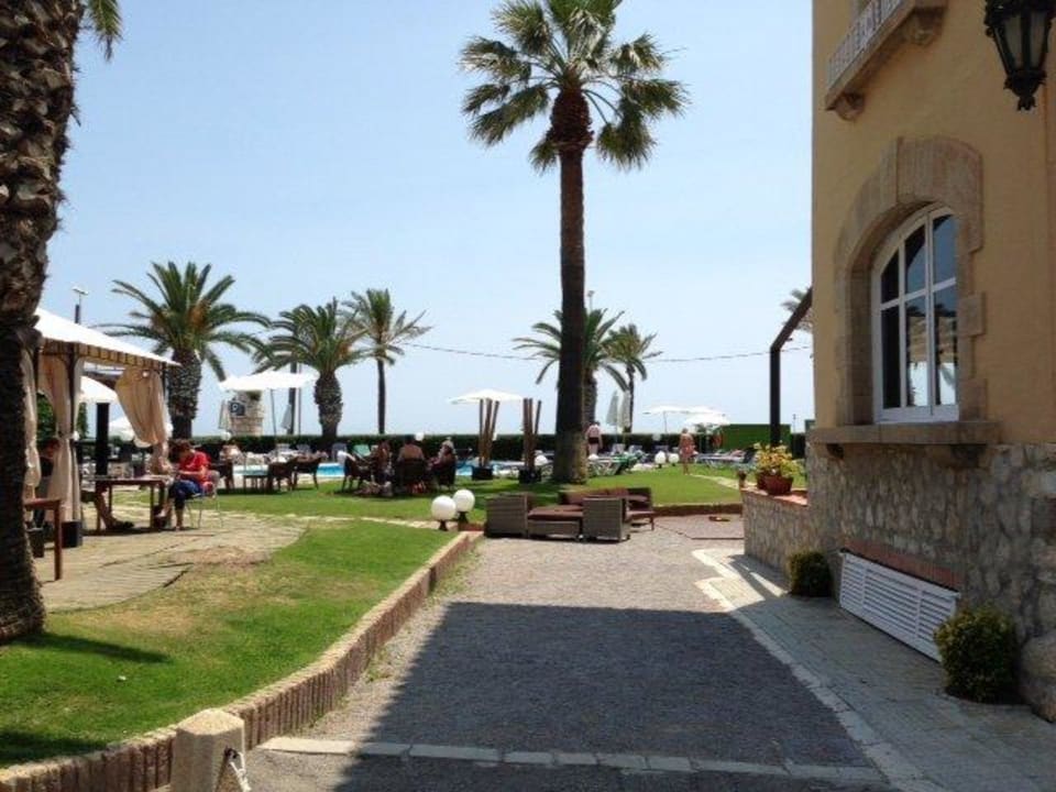 Garten zum Pool Hotel Subur Maritim