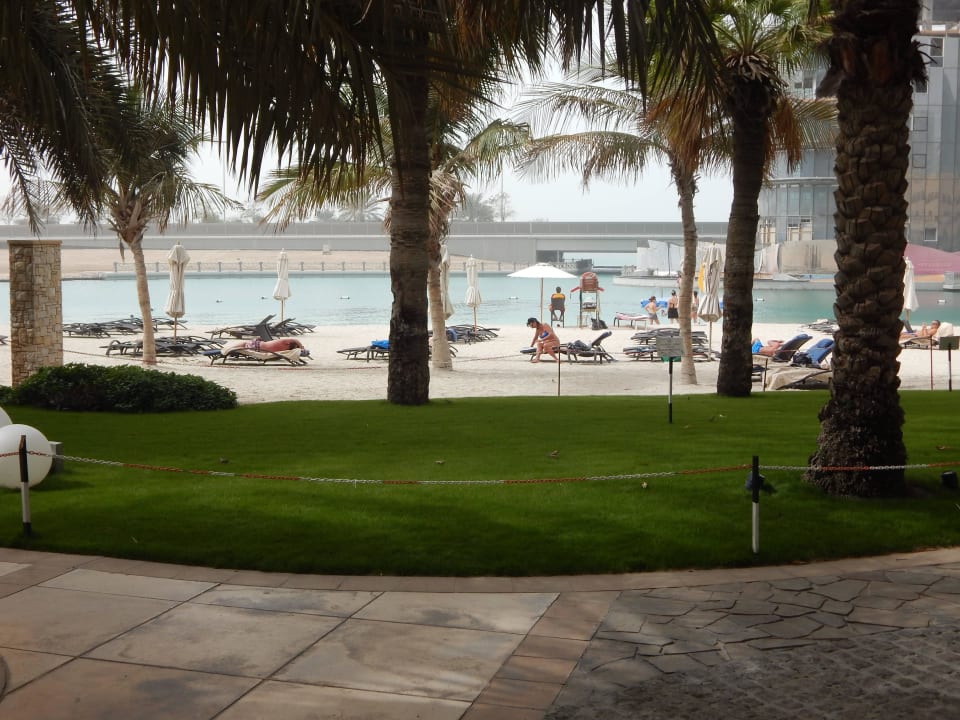 Strand Sheraton Hotel & Resort Abu Dhabi