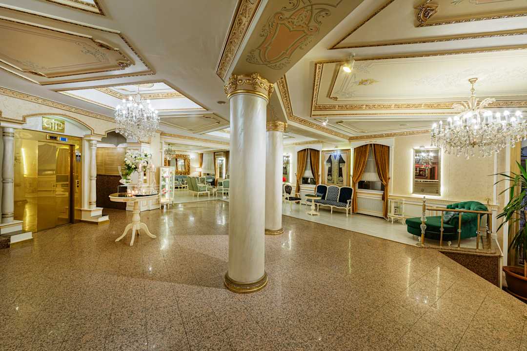 Lobby Hotel Ipek Palas