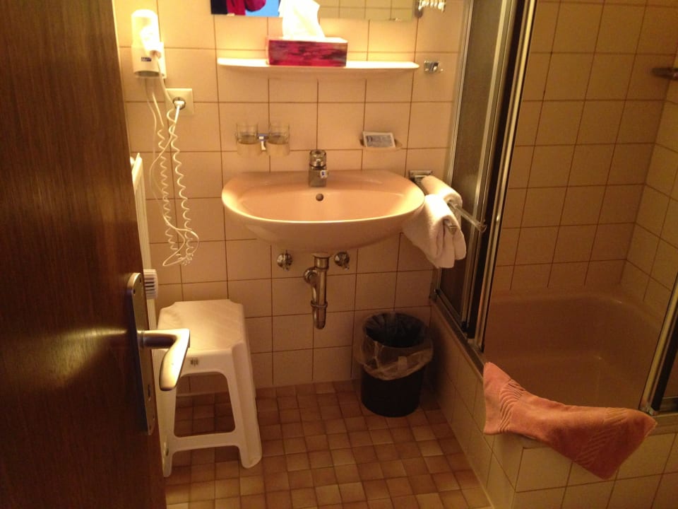 Bad Hotel Hirschen