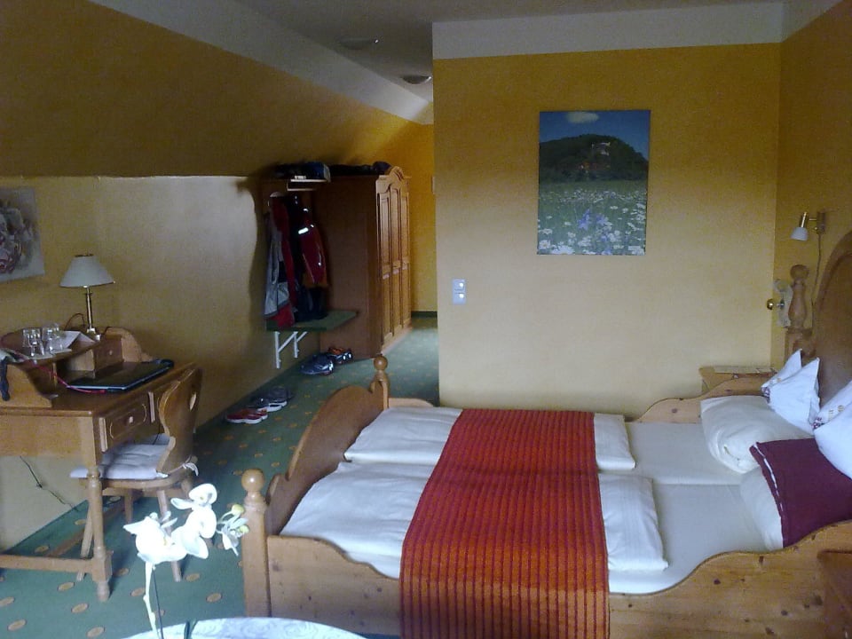 Zimmer 93 Landhaus Sponsel-Regus