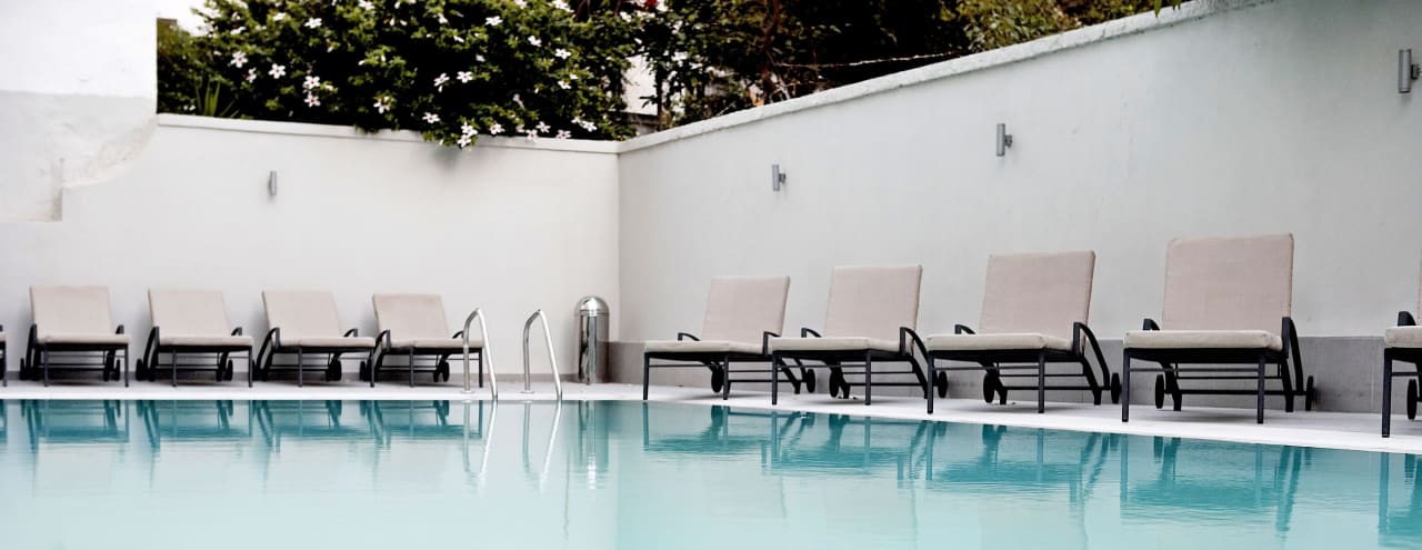 Pool Hotel Angela Suites