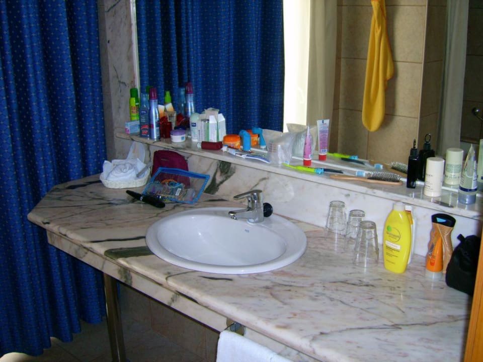 Badezimmer Iberostar Waves Bahia de Palma