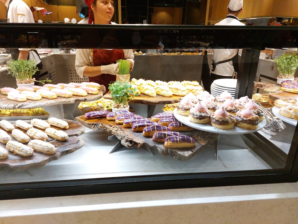 Gastro Hotel Miracle Resort