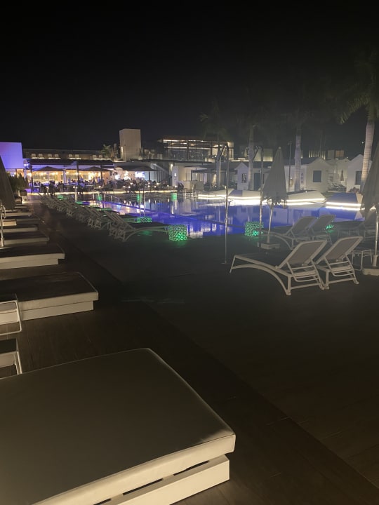 Pool Club Maspalomas Suites & SPA