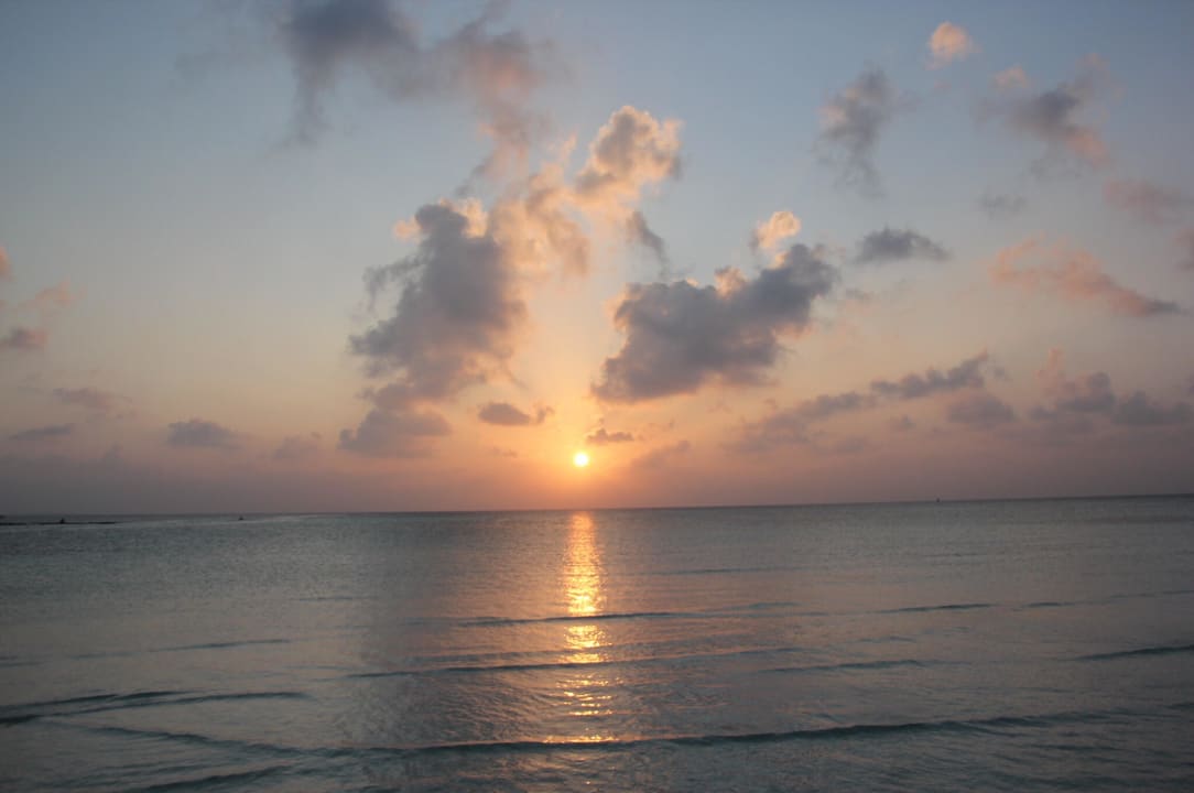 Strand Meeru Maldives Resort Island