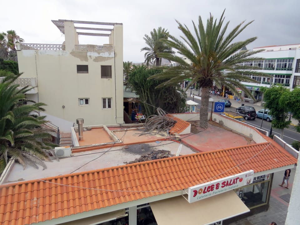 Blick aus Zimmer 219... Hotel LIVVO Corralejo Beach