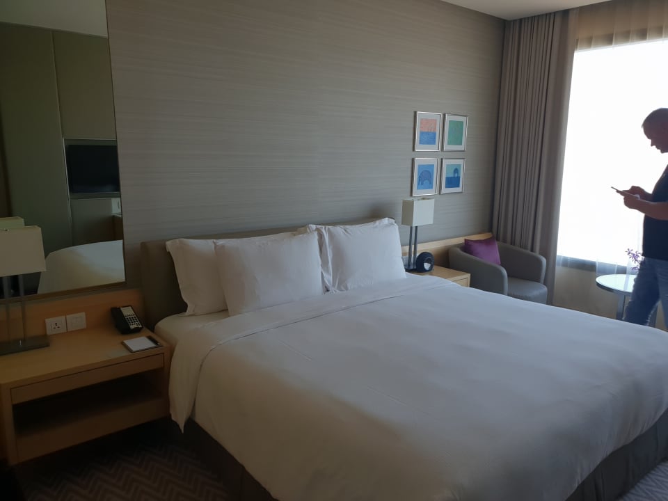 Zimmer Avani+ Riverside Bangkok Hotel