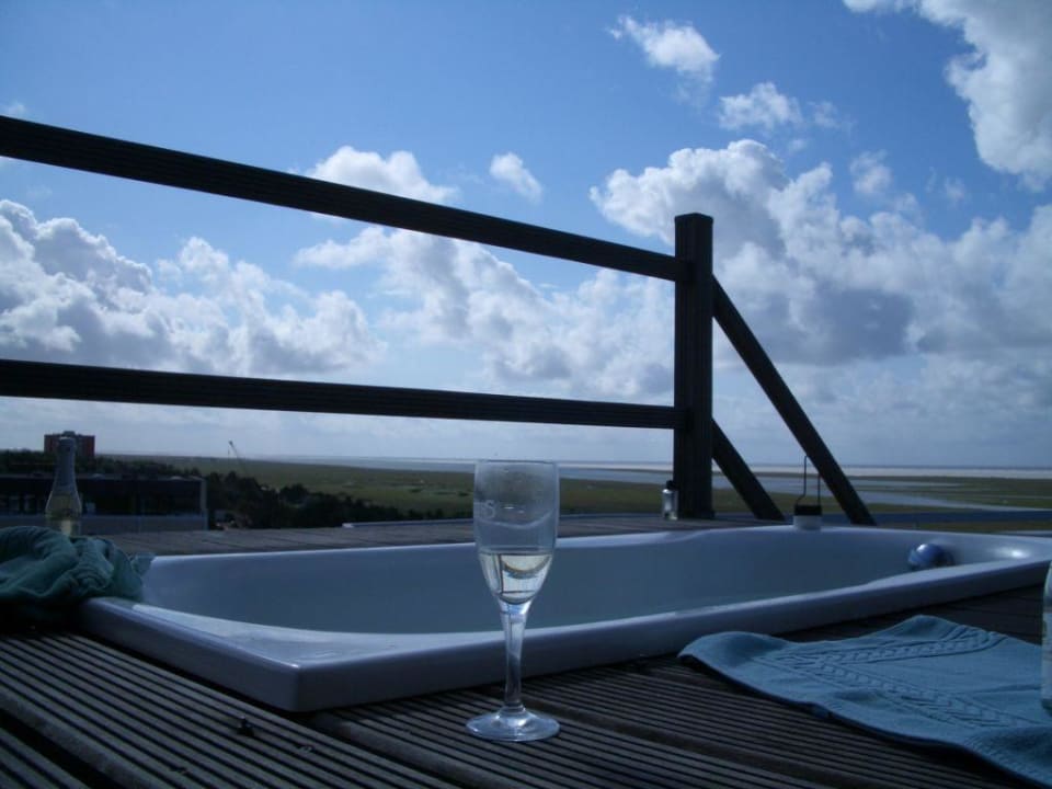 Der Whirlpool ambassador hotel & spa
