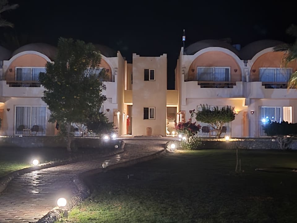 Gartenanlage Three Corners Sea Beach Resort