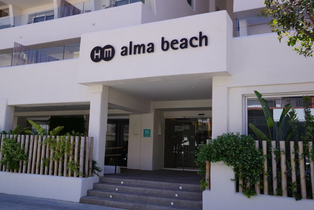 Außenansicht Hotel HM Alma Beach