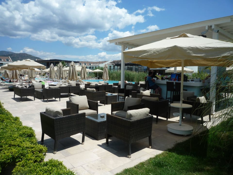 Bar am Pool Jiva Beach Resort