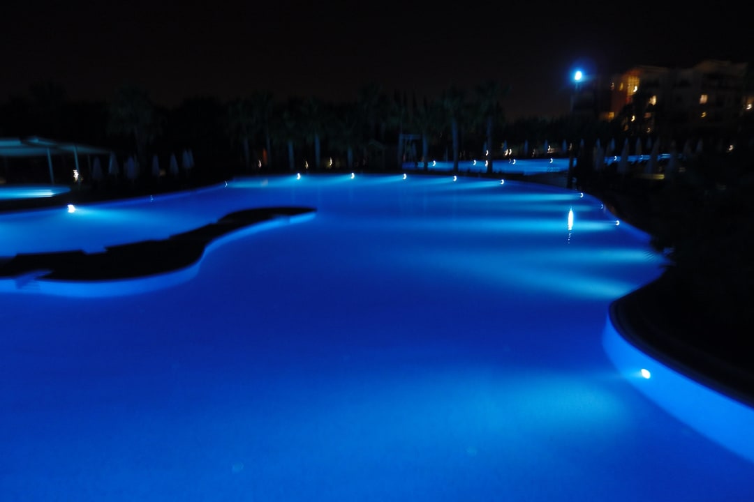 Pool  Lara Barut Collection