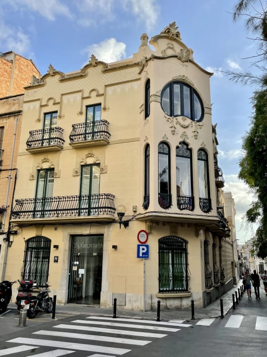 Außenansicht Hotel Noucentista