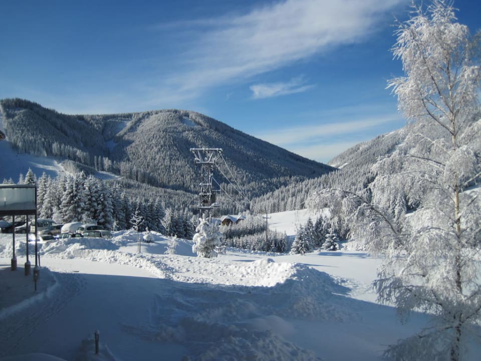 Blick von der Liege Almwellness Hotel Pierer