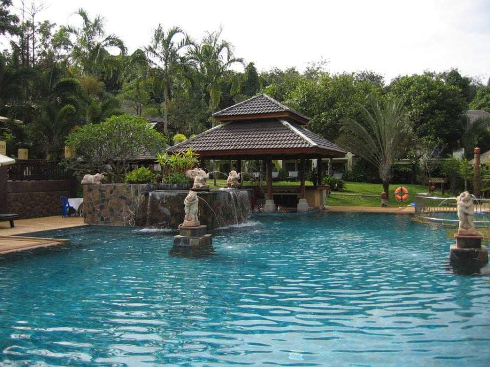 Pool The Leaf on The Sands by Katathani