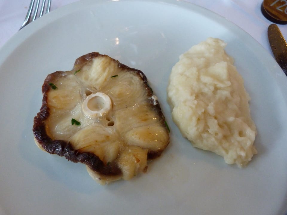 Schwertfisch mit Beilage des Tages Hotel Antico Monastero