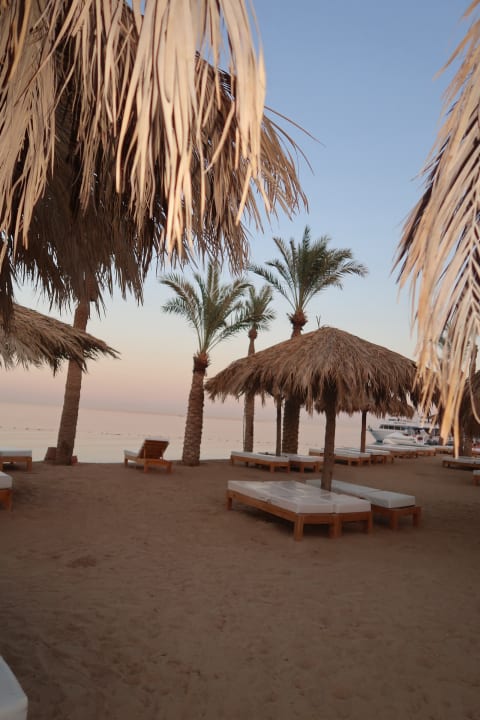 Strand Serry Beach Resort