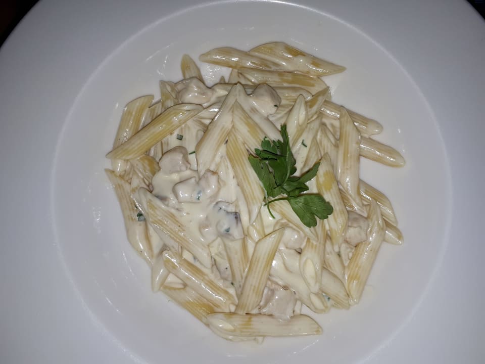 Gastro Miramar Al Aqah Beach Resort