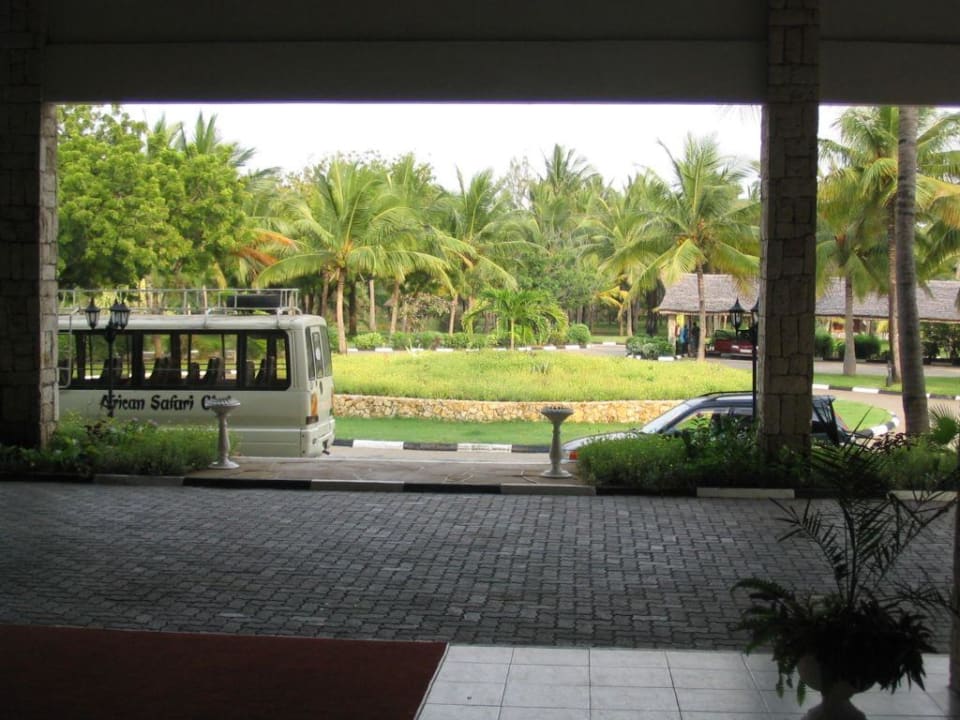 Lobby Ausgang PrideInn Flamingo Beach Resort & Spa