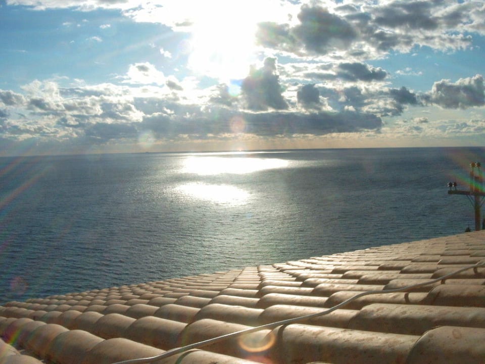 Blick vom Pool aus Studios & Appartements Belvedere