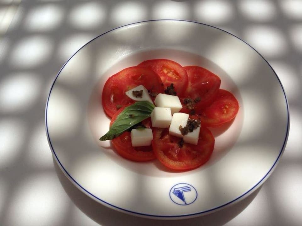 Vorspeise an der Poolbar Hotel El Mouradi Djerba Menzel