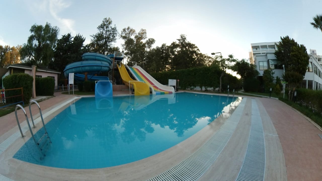 Pool Asteria Collection Side