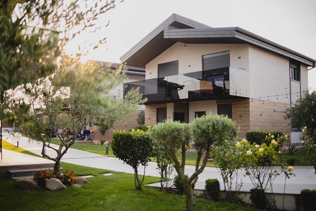 Außenansicht Lej & Laj Residence