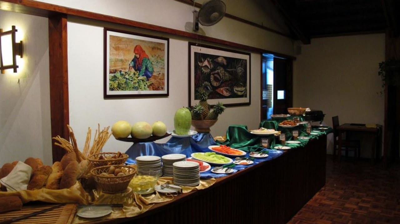 Brot und Dessert NH Collection Maldives Reethi Resort