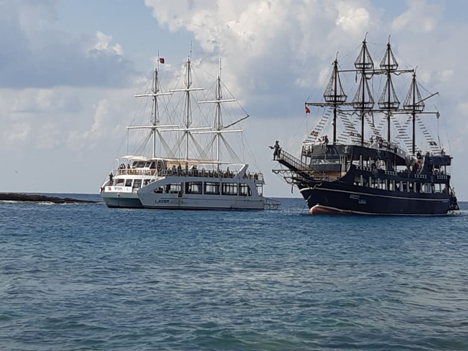 Strand Justiniano Park Conti