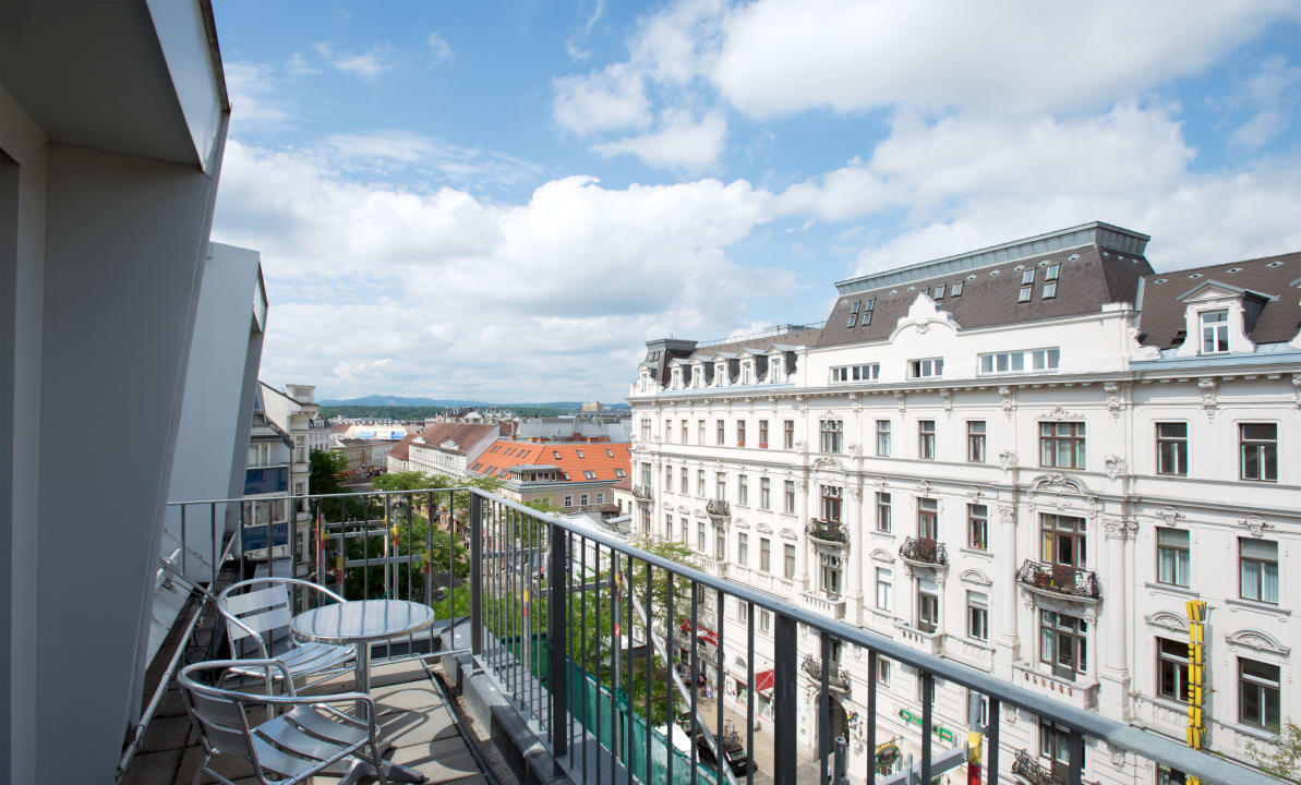 Ausblick Stanys - Das Apartmenthotel