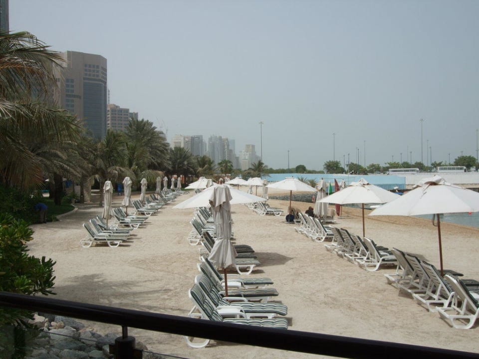 Strand Sheraton Hotel & Resort Abu Dhabi