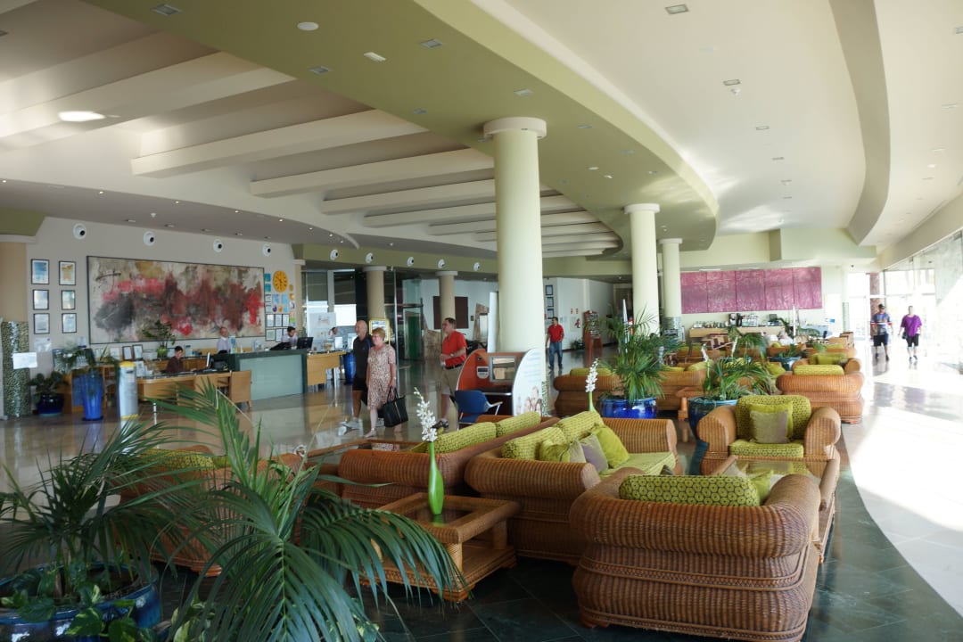Empfangsbereich.  Gloria Palace Royal Hotel & Spa