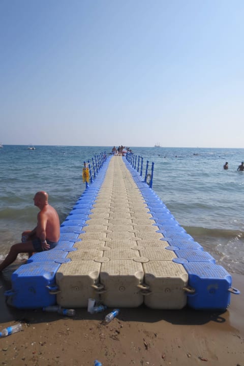 Strand Arum Barut Collection