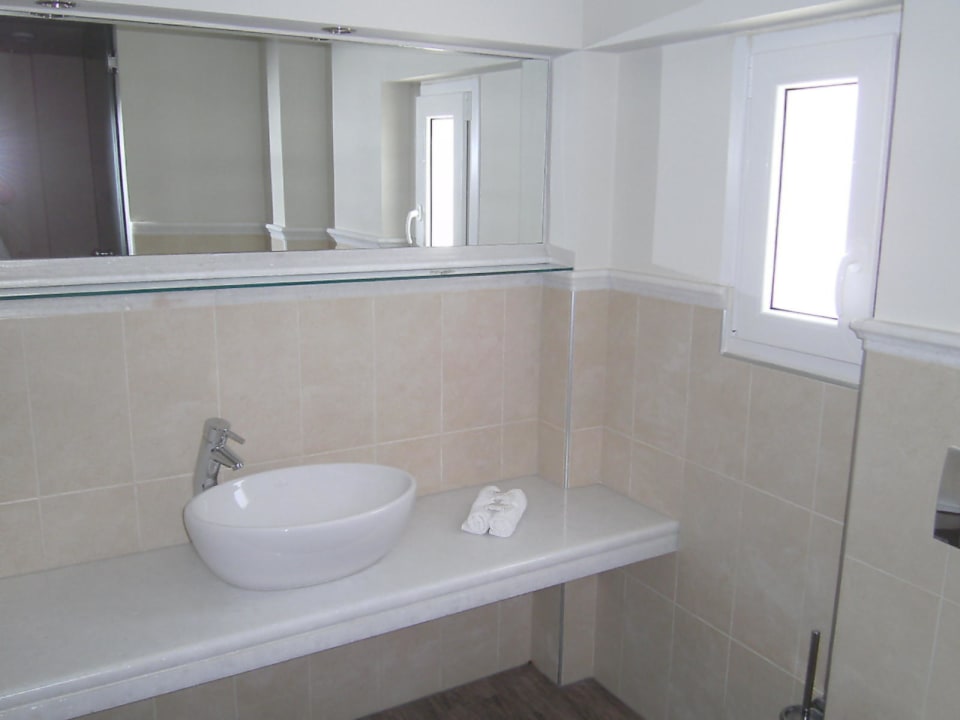 Bad Hotel Princess Of Naxos